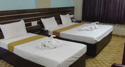 Hotel Gangaa Room Type - Three Bedded A/C Deluxe
