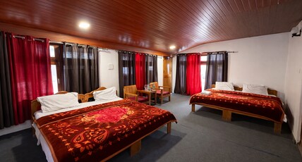 Ganga River View Room Type - Quad Room - No View