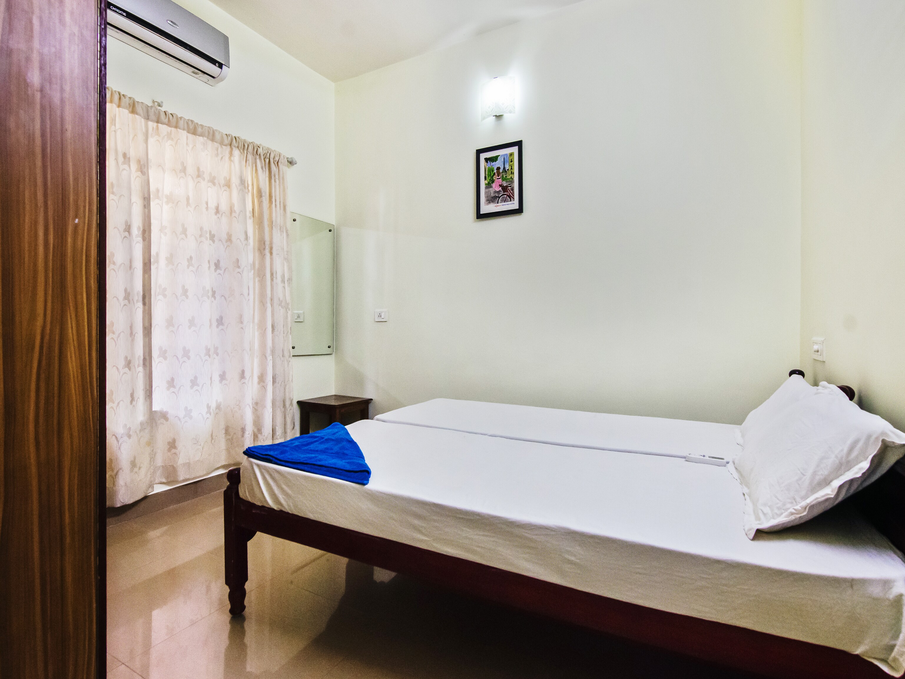 Honey Serviced Apartments Trivandrum - Tap to explore photos