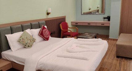 HOTEL RATNADURGA Room Type - Super Deluxe 1