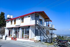 Chinar Retreat 5BR near Mukteshwar Dham by Homeyhuts