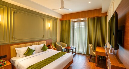 HOTEL MARIAPARK Room Type - Deluxe Room with Balcony and Mountain View HOTEL MARIAPARK Room Type - Deluxe Room with Balcony and Mountain View