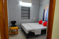 SHREE SHYLEE NIWAS SERVICE APARTMENT