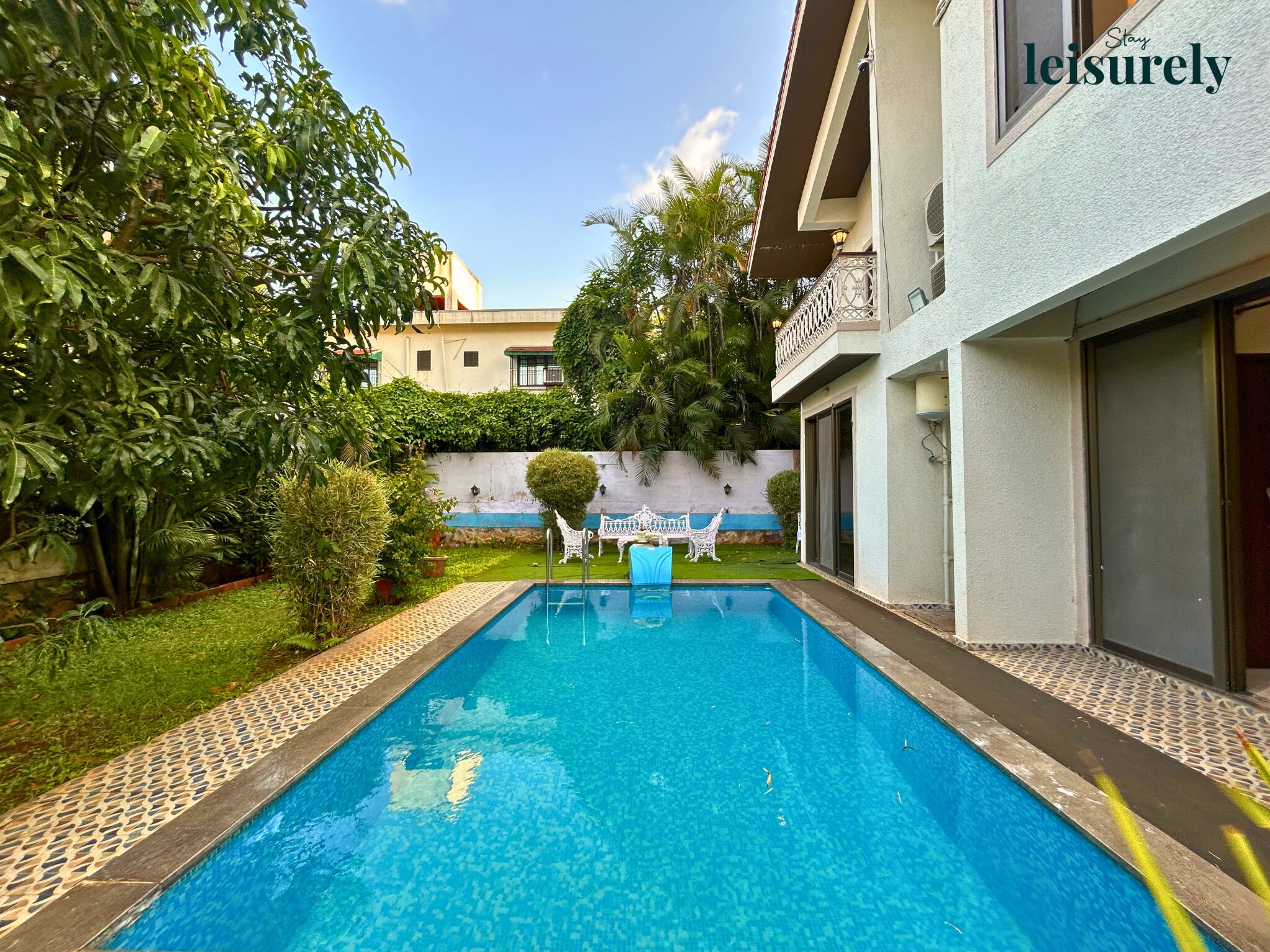 Stayleisurely Villa Le RK Lonavala - Tap to explore photos