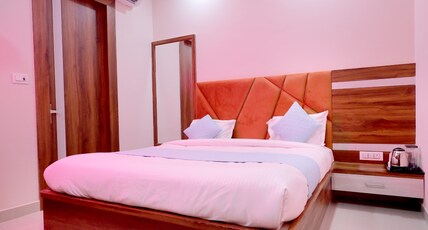 Sunrise Gayatri Home Stay Agra Room Type - Deluxe Double Room With Free Wifi Sunrise Gayatri Home Stay Agra Room Type - Deluxe Double Room With Free Wifi