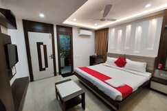 RUDRAKSH INN ( 2 MIN WALKING FROM BABA BADYANATH DHAM )