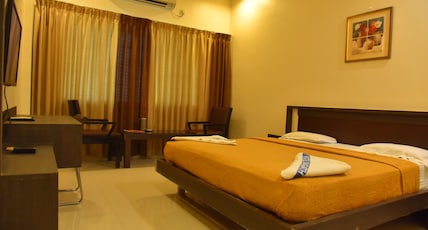 Hotel Swagath Room Type - Deluxe AC Room Hotel Swagath Room Type - Deluxe AC Room