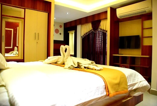 Star MSR Residency (40 minutes from Tiruchirapalli)