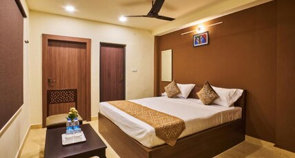 HOTEL AKMG TOWERS Room Type - Deluxe AC Room