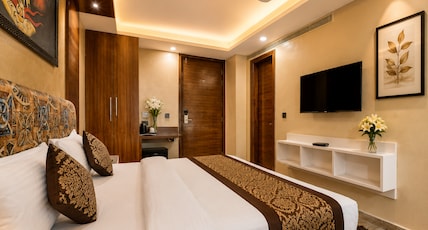Staybook Hotel Nitya Maharani Room Type - Super Deluxe Studio With Window Staybook Hotel Nitya Maharani Room Type - Super Deluxe Studio With Window