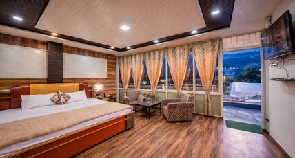 India Hotel - Lake View - Mall Road Nainital Room Type - 5th floor Terrace Glass Room India Hotel - Lake View - Mall Road Nainital Room Type - 5th floor Terrace Glass Room