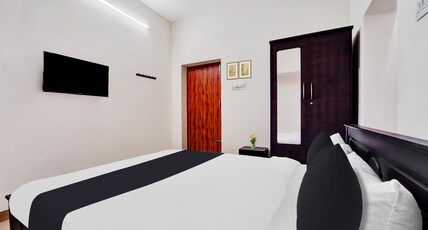 Super Hotel O Viswapuram Room Type - Classic