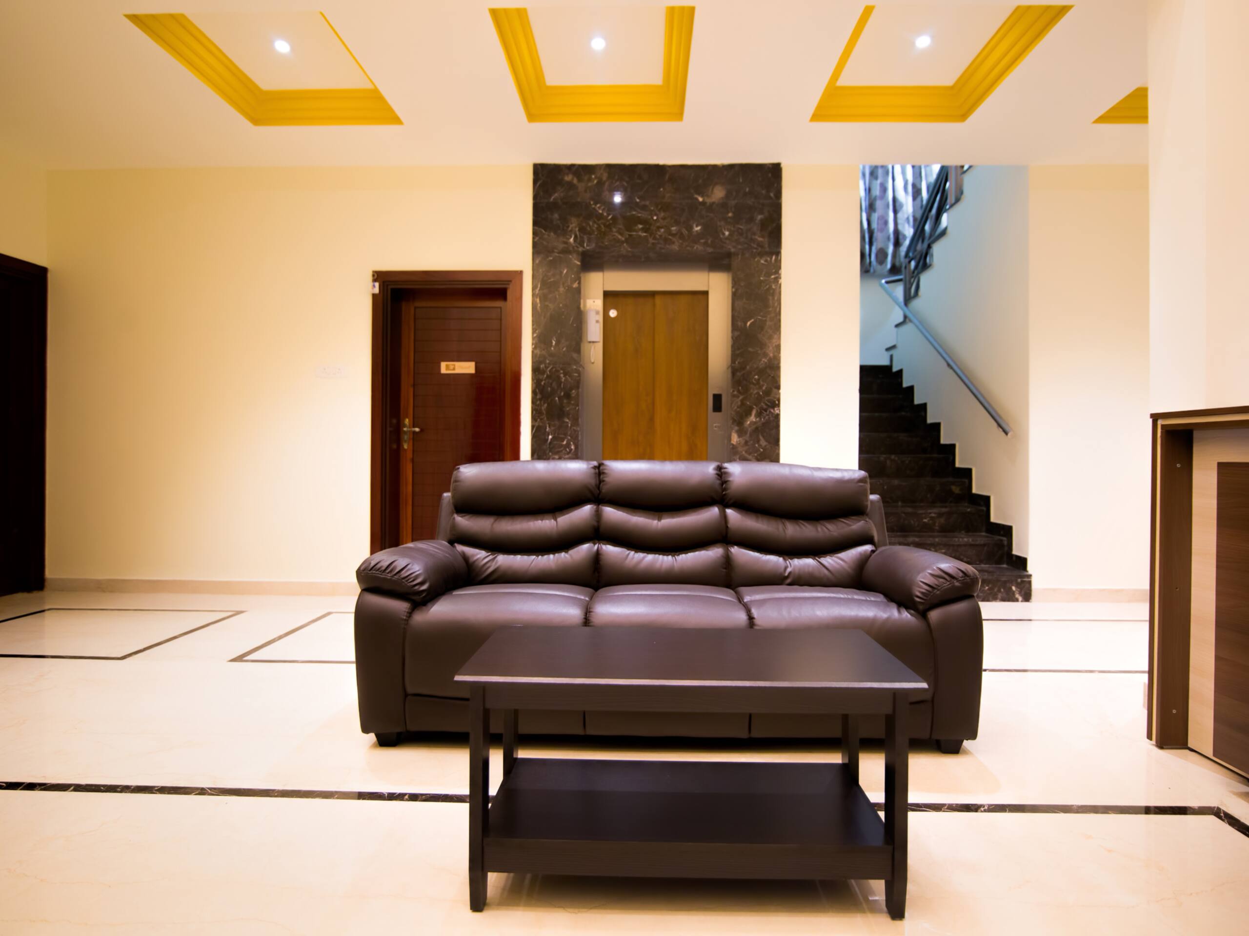 Iris Comfort Inn - Entire Homestay - Tap to explore photos