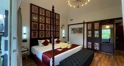 Le Yercaud Room Type - Signature Pool Villa