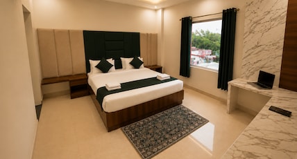 Hotel Dev Vilas 600 Metres from Taj Mahal Room Type - Superior double or twin room Hotel Dev Vilas 600 Metres from Taj Mahal Room Type - Superior double or twin room