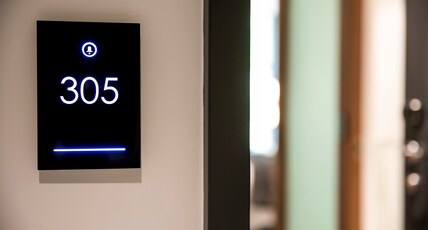 Crowne Plaza Sydney Darling Harbour Room Type - Standard Room