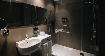 Crowne Plaza MADRID - CENTRE RETIRO Room Type - Standard Room