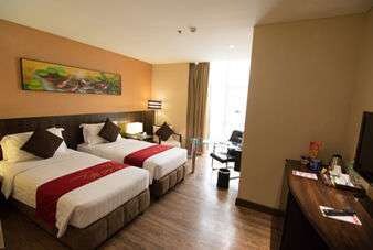 Ramada by Wyndham Manila Central Room Type - Executive Twin - 2 Single Beds
