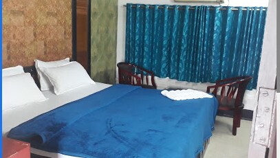 Meridien House Boat Room Type - Deluxe Room on Housebooat ac timings 9pm -6am (Sharing Houseboat) Meridien House Boat Room Type - Deluxe Room on Housebooat ac timings 9pm -6am (Sharing Houseboat)