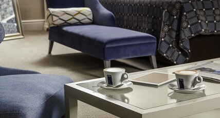 Mercure Gloucester Bowden Hall Hotel Room Type - Superior suite with 1 double bed