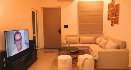 Teen Dhaara Room Type - Teen Dhaara