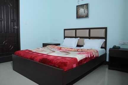 Hotel Radhe Inn