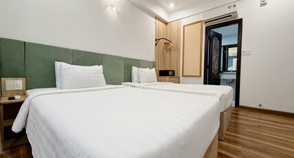 Sunrise Central Hotel Room Type - Deluxe Twin without window