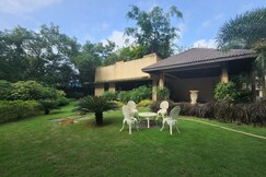 Albergo BNB 2BHK with a party deck