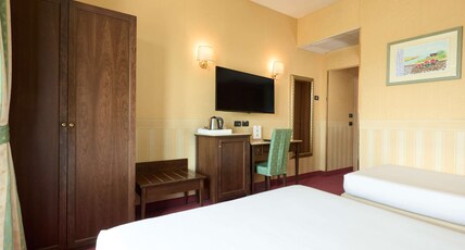 Best Western Hotel Tritone Room Type - 1 Queen And 1 Single, Classic Room, Twin On Request Best Western Hotel Tritone Room Type - 1 Queen And 1 Single, Classic Room, Twin On Request