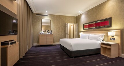 InterContinental Melbourne The Rialto Room Type - 1 King Junior Suite Club Lounge Access InterContinental Melbourne The Rialto Room Type - 1 King Junior Suite Club Lounge Access