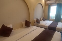 Hotel Radhe Krishna