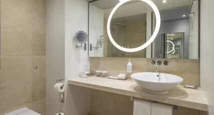 The Morrison Dublin, Curio Collection by Hilton Room Type - KING PREMIUM ROOM