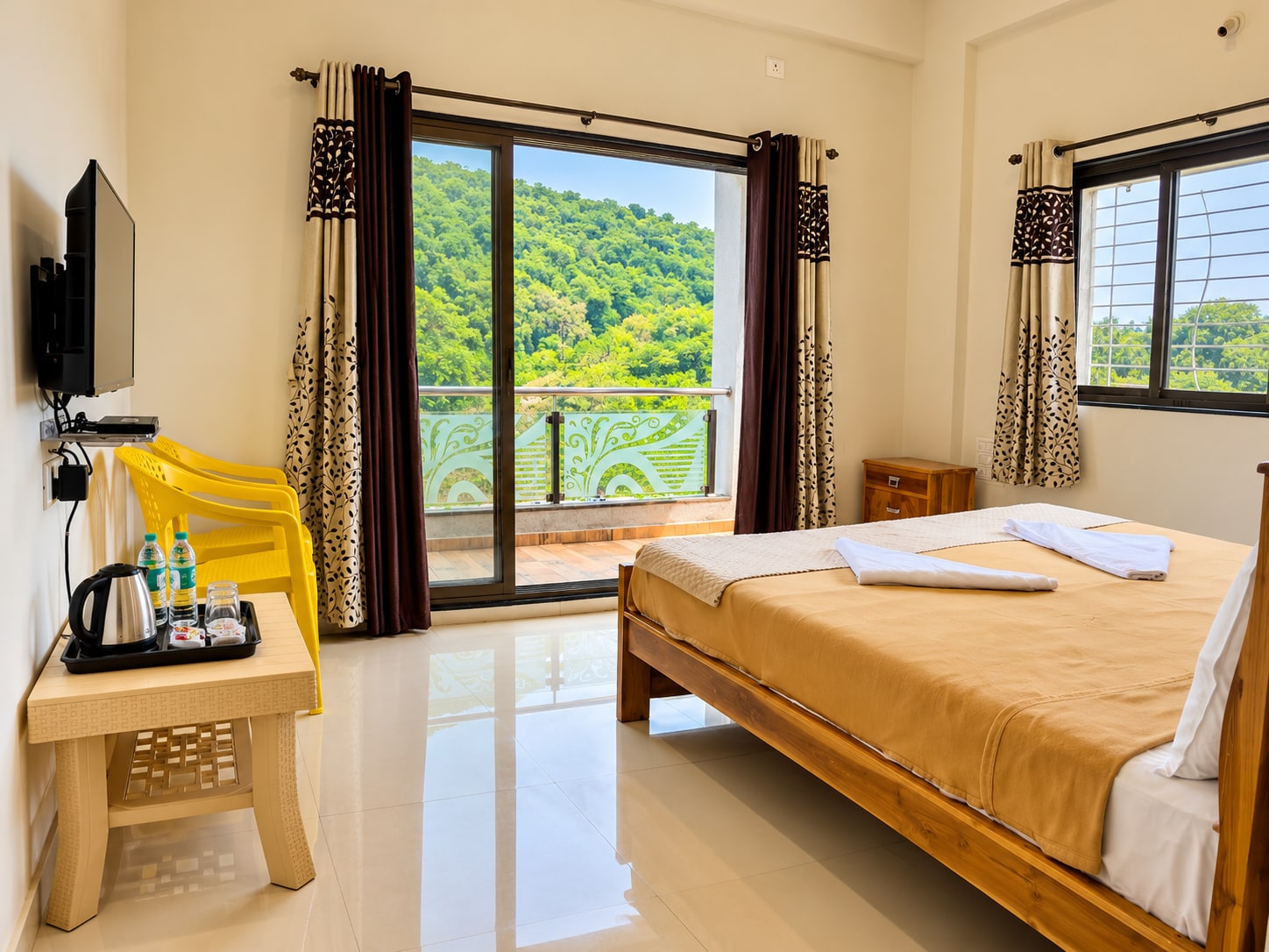 Hotel Kavijay Sea View & Spa - Tap to explore photos