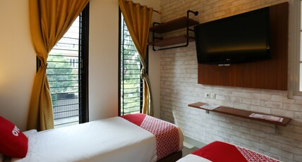 Hotel O Point Inn Room Type - Indonesia Standard Twin