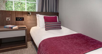 Best Western Plus Delmere Hotel Room Type - 1 Double Bed, Executive, Free High Speed Internet, Spacious, Music Device, Non-Smoking Best Western Plus Delmere Hotel Room Type - 1 Double Bed, Executive, Free High Speed Internet, Spacious, Music Device, Non-Smoking