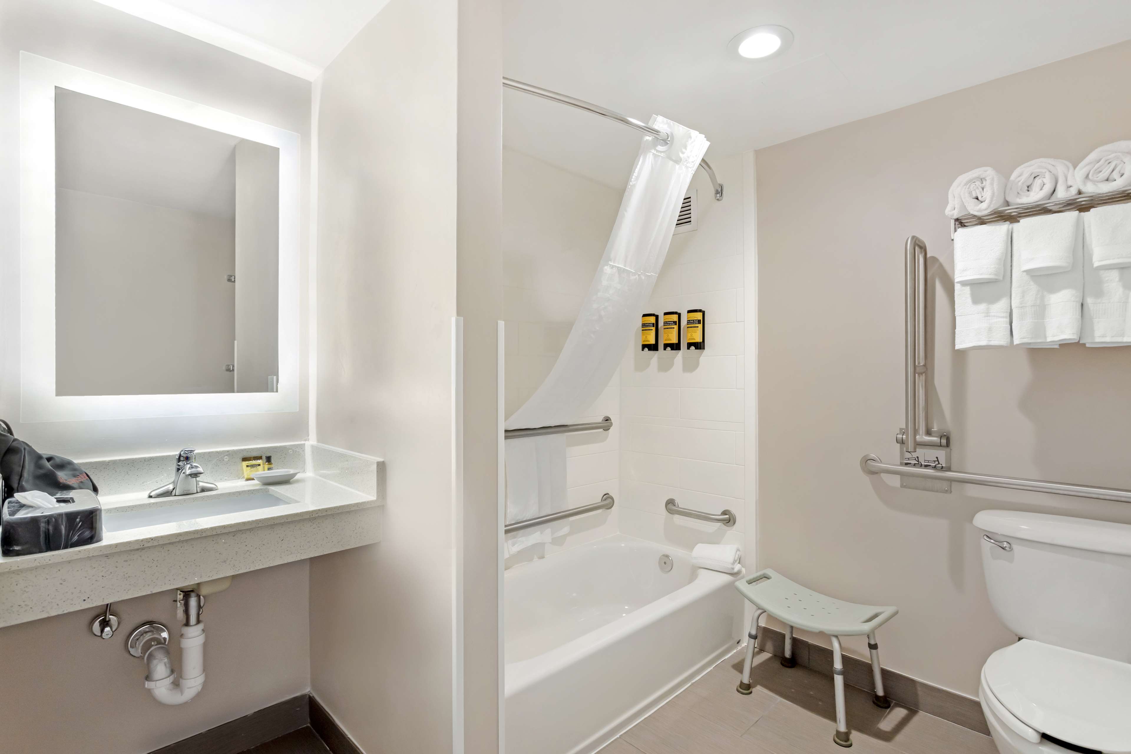 Best Western Plus Fairfield Hotel - Tap to explore photos