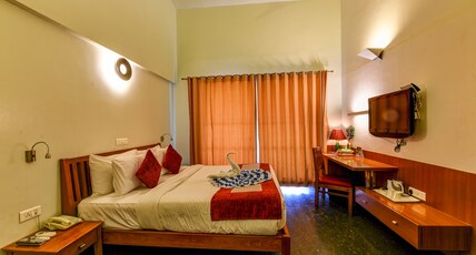 Regenta Resort Soma Vine Village Room Type - Luxury Suite Lake View