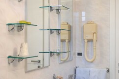 Hotel 3 Comfort and Serenity Heart of Ventimiglia 32