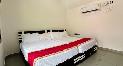 Cloud La Casa | 10mins from Athirapilly Waterfalls Room Type - Quadruple Room