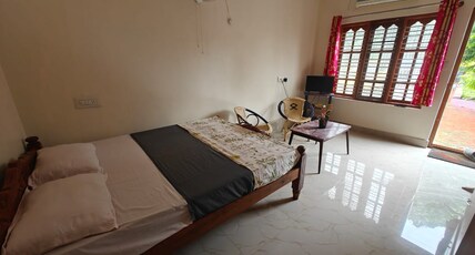 Dharini Dhama Homestay Room Type - Double Room with Private Bathroom
