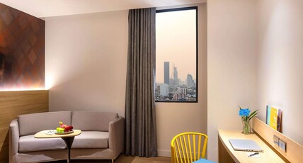 ibis Styles Bangkok Ratchada Room Type - Triple Room with 1 Queen size bed and 1 single bed