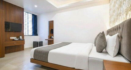 The Avinya Hotel Room Type - Super Deluxe