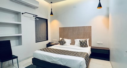 Hotel Sunil Inn Room Type - Executive Room Hotel Sunil Inn Room Type - Executive Room