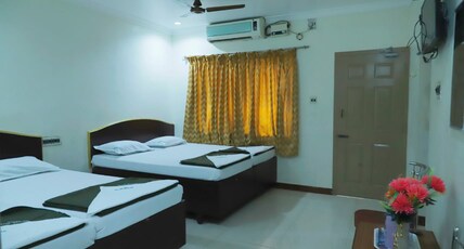 hotel sunview Room Type - Four Pax AC Room