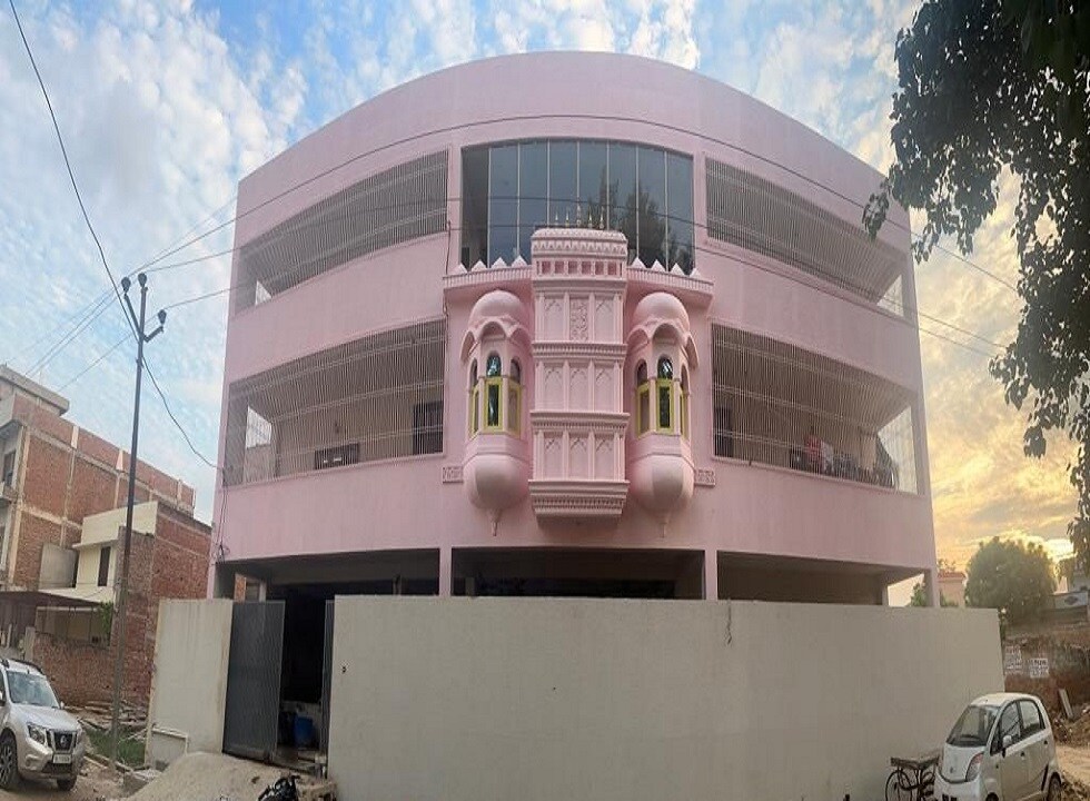Tringrahi Vraj Mahal - Tap to explore photos