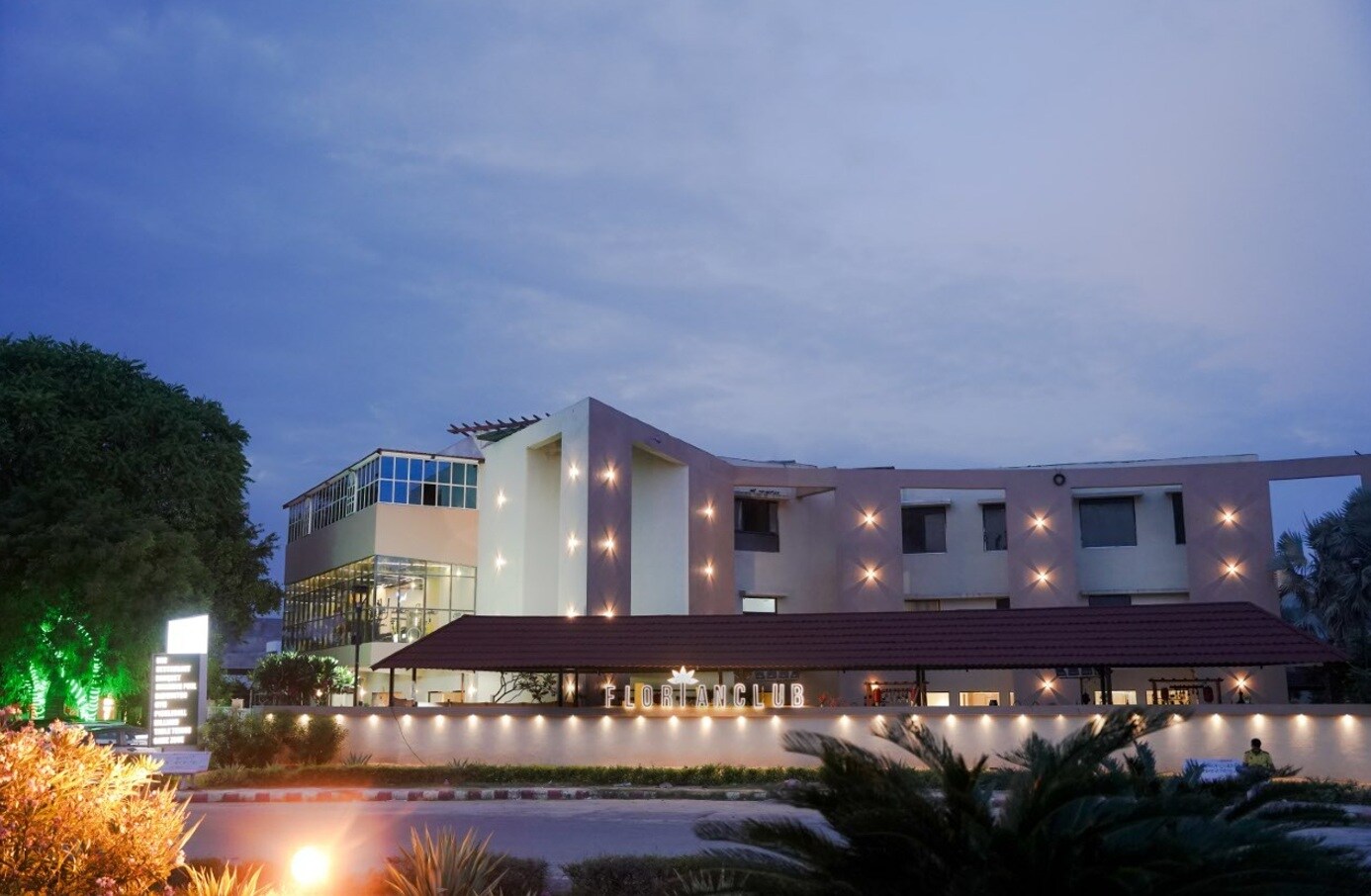 Florian Club Resort and Spa Jaipur - Tap to explore photos