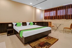 Treebo Surya Yatri Niwas