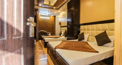 Hotel Shyam Residency Room Type - Deluxe Family AC Room