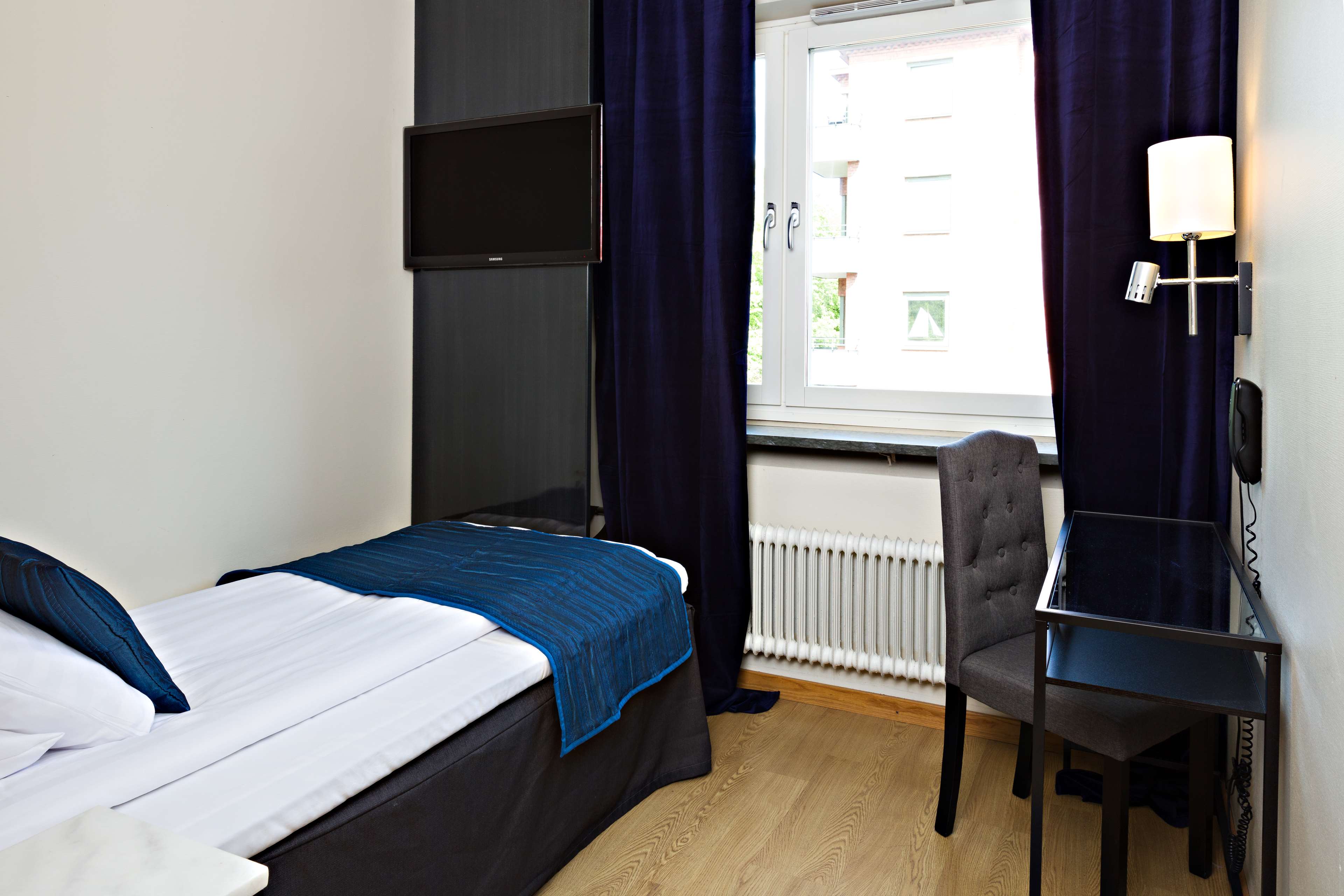 Sure Hotel by Best Western Allen - Tap to explore photos