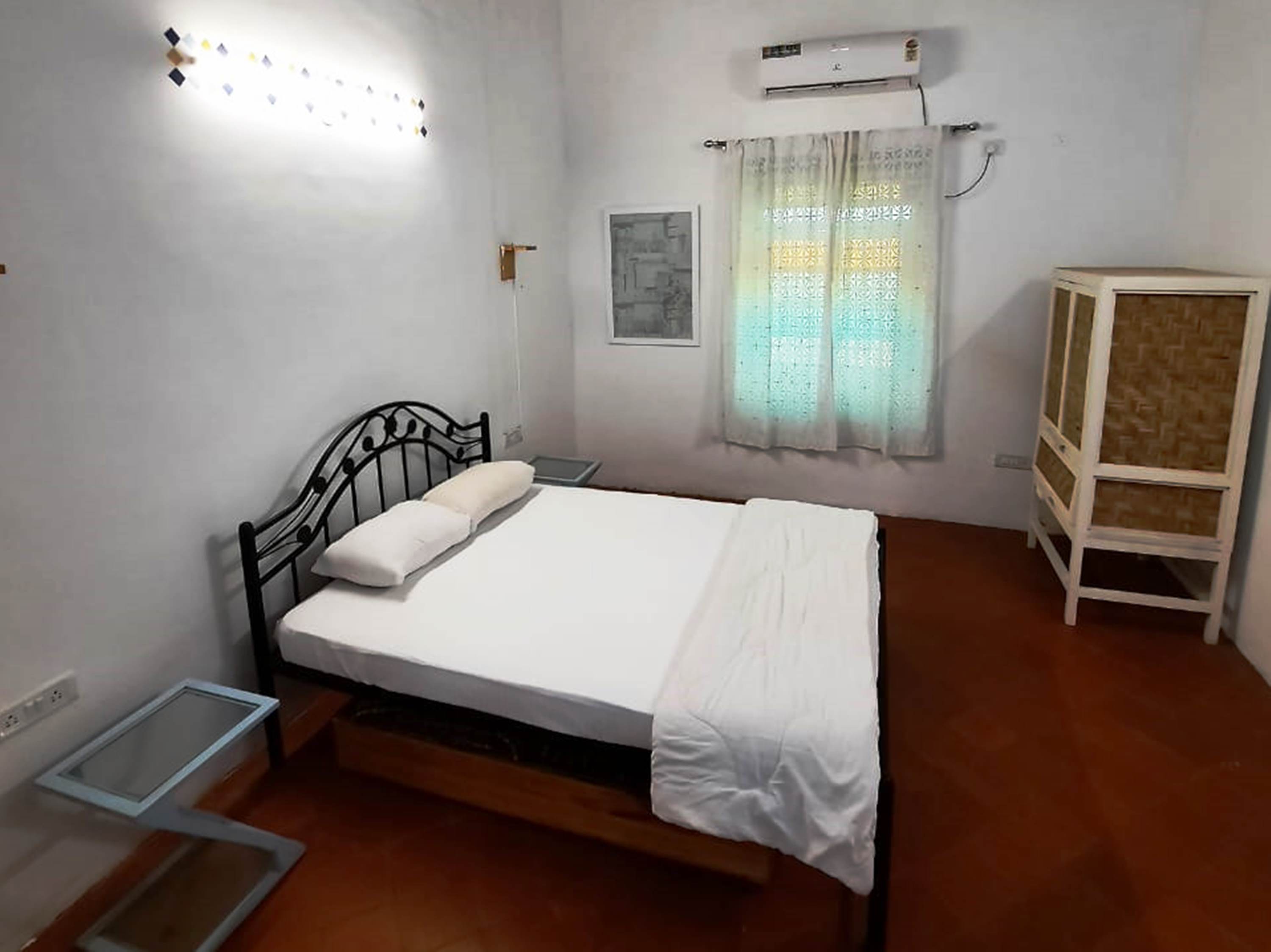 La porto 2br Portuguese house near calangute - Tap to explore photos
